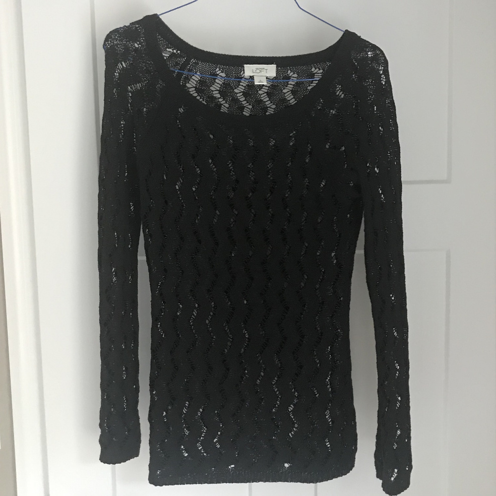 Ann Taylor black long sleeved crew neck sweater